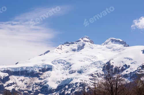 Vista previa: Summit Of Mount Tronador In Patagonia. Andes Mountains. San Carlos De Bariloche, Argentina.