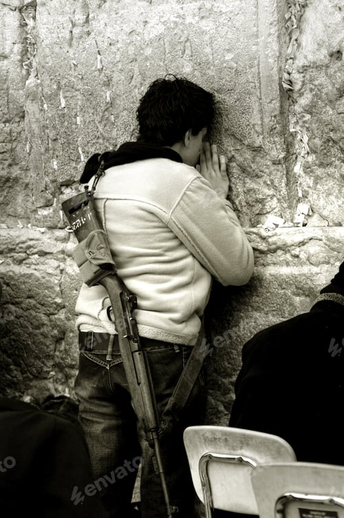 Preview: Female Settler Praying At Wailing Wall, Jerusalem