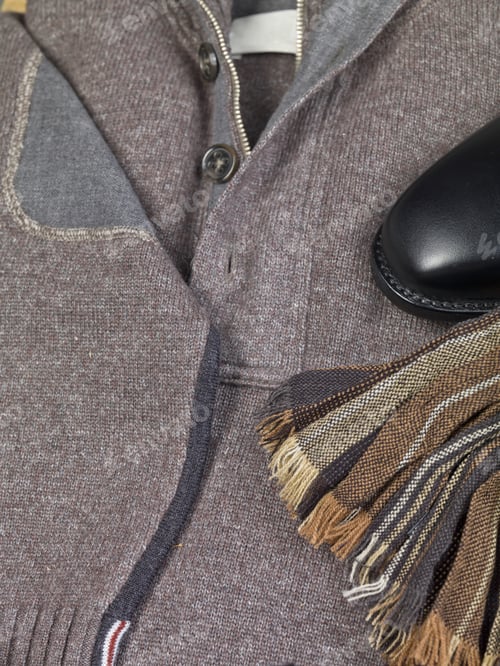 Preview: Brown Sweater, Scarf, And Shoe Macro Image