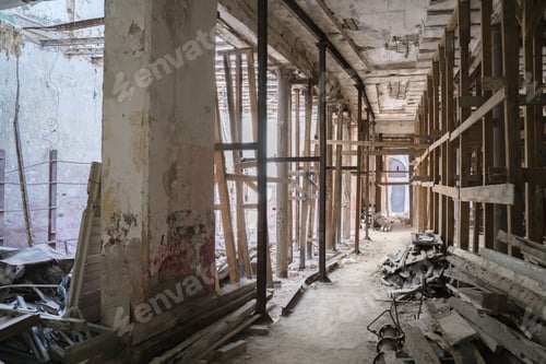 Preview: Construction And Renovations Of Old Buildings In Cuba
