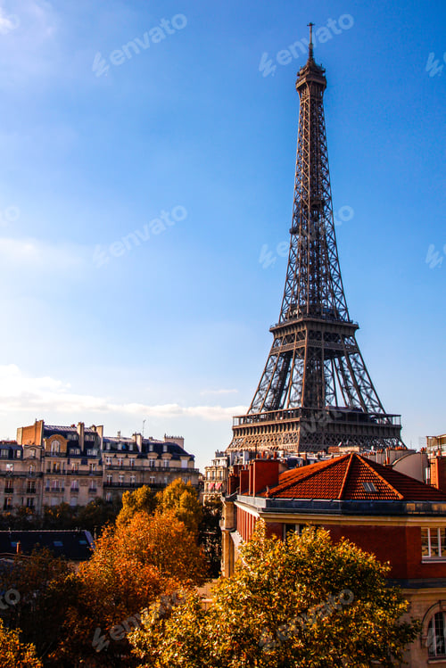 Preview: Eiffel Tower Paris