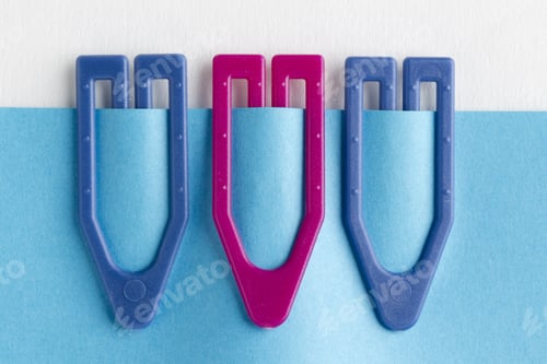 Preview: Paperclip Closeup