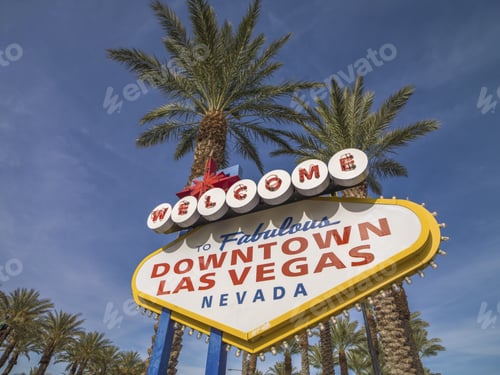 Preview: Famous Las Vegas Sign On Bright Sunny Day