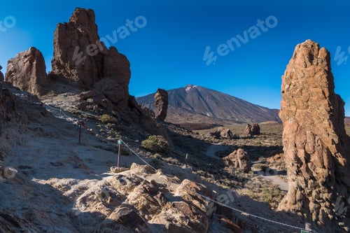 Preview: View Of The Beautiful Roque Cinchado, Also Known As Los Roques De Garcia - Santa Cruz De Tenerife