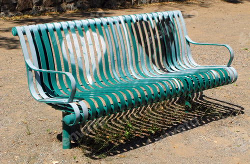 Preview: Metal Bench With Two Hearts Sprayed On It