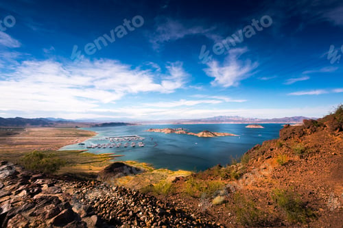 Preview: Mountain Scene With Lake With Rocky Terrain And Horizon, Nevada, Usa.