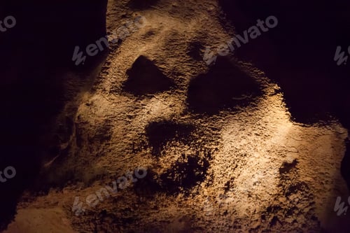 Preview: Abstract From Carlsbad Caverns In New Mexico