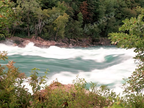 Preview: Whirlpool Park On Niagara River