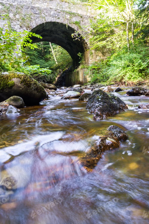 Preview: Banvie Bridge Near Pitlochry In The Scottish Highlands As The Fresh Water Water Runs Downstream