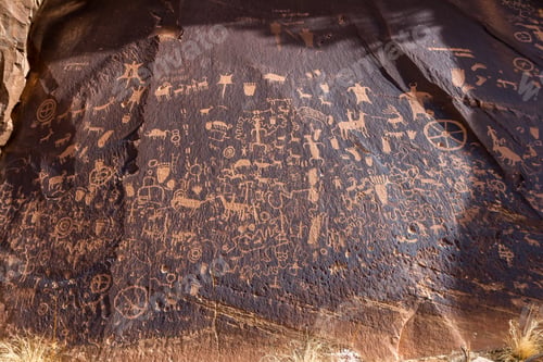 Preview: Newspaper Rock Is A Petroglyph Panel Etched In Sandstone That Records Approximately 2000 Years Of