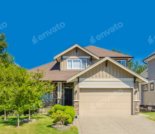 Preview: Luxury House At Sunny Day In Vancouver, Canada.