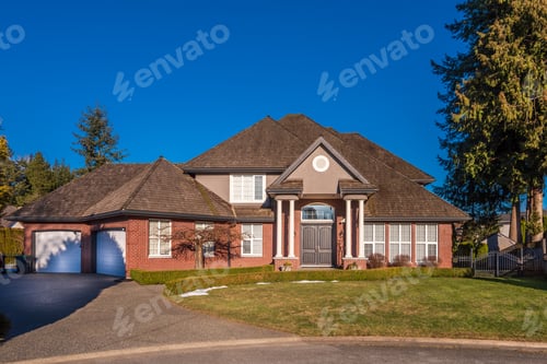 Preview: Houses In Suburb At Winter In The North America. Luxury Houses Covered Nice Snow