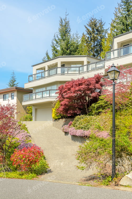 Aperçu: Fragment Of Luxury House In Vancouver, Canada.