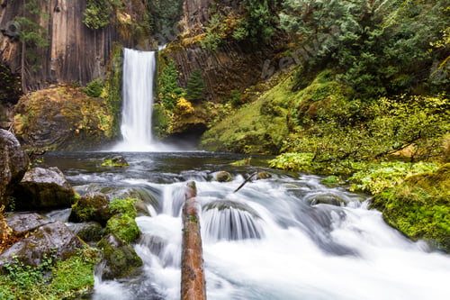 Preview: Carved From Ancient Columnar Basalt The Falls Drop Approximately 120 Feet. Photo Taken On A Cloudy
