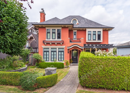Aperçu: Houses In Suburb At Summer In The North America. Luxury Houses With Nice Landscape.