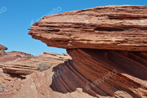 Preview: Rock Formations With Bright Sparkles In Utah Made From Sand