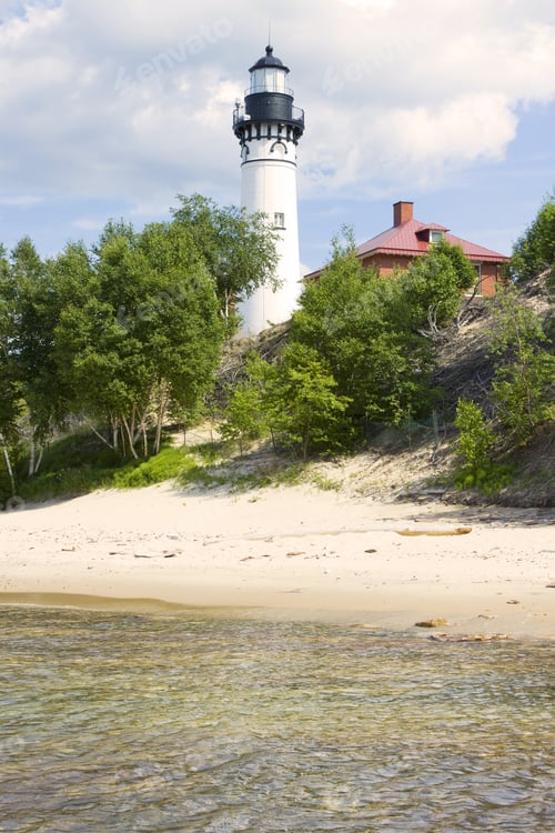 Preview: Old Lighthouse