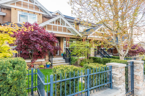 Preview: Beautiful Exterior Of Newly Built Luxury Home. Yard With Green Grass And Landscape.
