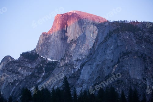 Preview: Yosemite Half Dome In The Warm Evening Light