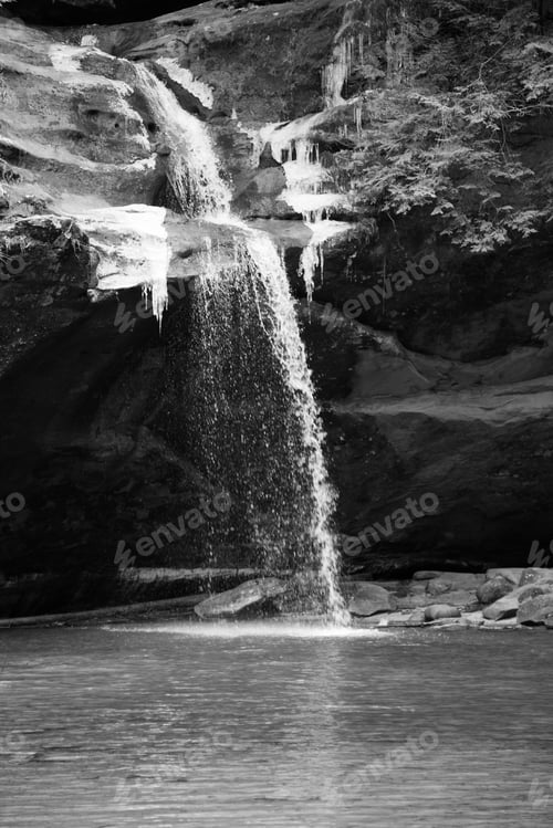 Preview: Waterfall And Ice In Black And White