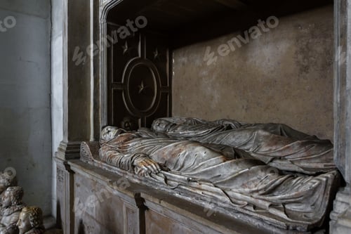 Preview: Culross, Scotland - September 16 2019: Close Op And Detail Of The Grand Renaissance Monument For