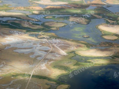 Vista previa: Flying Above The Clouds And Landscape Below
