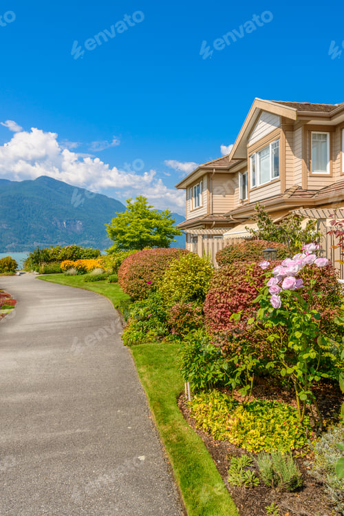 Preview: A Perfect Neighborhood. Houses In Suburb At Spring In The North America