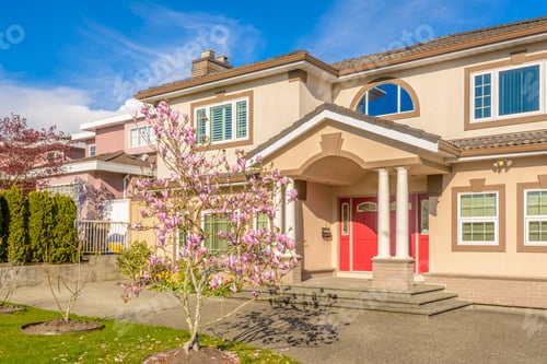 Preview: Luxury House In Vancouver, Canada.