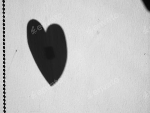 Preview: Shadow Of A Heart Shape