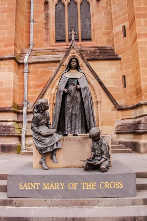 Preview: Australia Sydney Sculpture At The St. Mary'S Cathedral