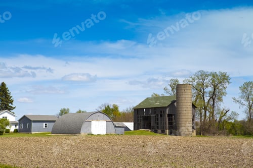Preview: Old Farm