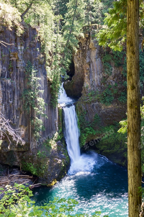 Preview: Beautiful Toketee Falls In Oregon, Photo Taken On A Bright Clear Day With Vivid Colors