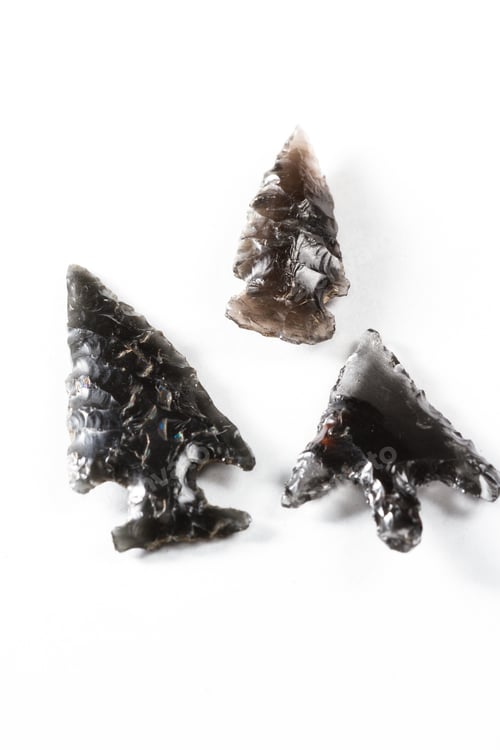 Preview: Private Collection Of Native American Arrow Heads With Identifiable Rudimentary Tool Marks