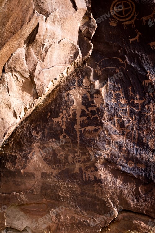 Preview: Newspaper Rock Is A Petroglyph Panel Etched In Sandstone That Records Approximately 2000 Years Of