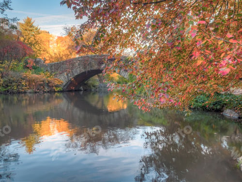 Preview: Gapstow Bridge In Central Park, New York City In Late Autumn