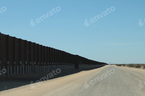 Preview: Landing-Mat Fencing Along The Us Mexico Border In Yuma Sector Arizona 1680