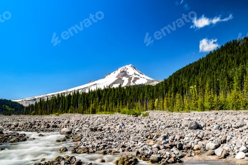 Preview: Fresh And Wonderful View Of Mt Hood With Small Clouds, Oregon.