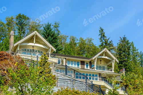 Aperçu: A Perfect Neighborhood. Houses In Suburb At Fall In The North America. Fragment Of A Luxury House