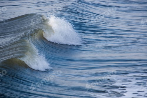 Preview: Ocean Waves In The Morning Light
