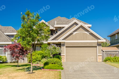 Preview: Luxury House At Sunny Day In Vancouver, Canada.