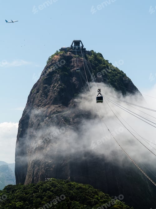 Preview: Cable Car To Summit Of Sugarloaf Mountain In Rio De Janeiro In Brazil