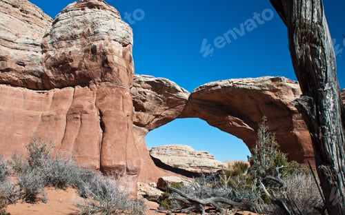 Preview: Natural Very Large Rock Formations In Utah, Arches, National Park