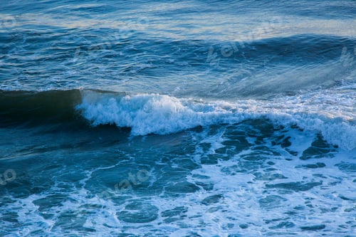 Preview: Ocean Waves With White Foam