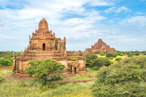 Preview: Bagan, Myanmar - View Of Buddhist Temples, Some Lying In Ruins, Especially After An Earthquake In