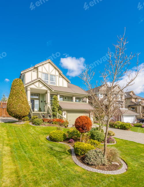 Preview: Luxury House At Sunny Day In Vancouver, Canada.