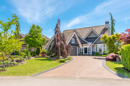Preview: Luxury House In Vancouver, Canada.