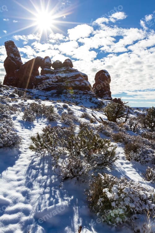 Preview: Turret Arch Shot With A Wide Angle In Close Proximity To Show The Size Of The Opening, Winter Scene