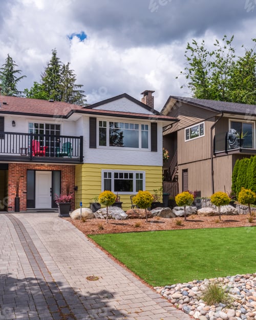 Preview: A Perfect Neighborhood. Houses In Suburb At Summer In The North America. Fragment Of A Luxury House