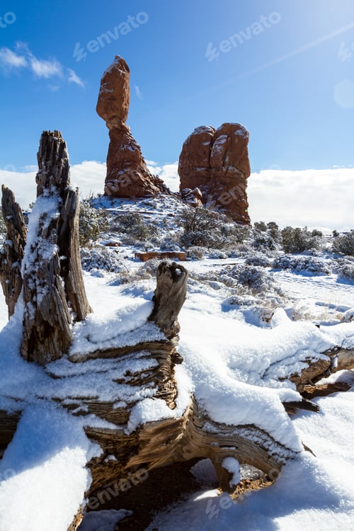 Preview: Balanced Rock In Arches National Park Early Winter With Lots Of Snow On The Ground
