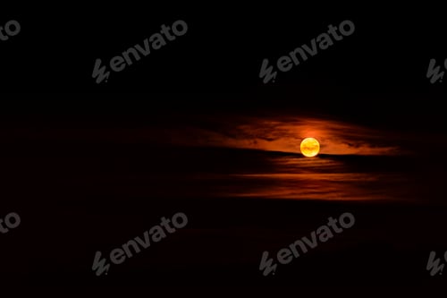 Preview: First Full Moon In 2018 Above The Sea With Cloud, Sooke.